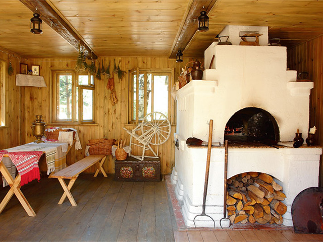 печь в деревянном доме